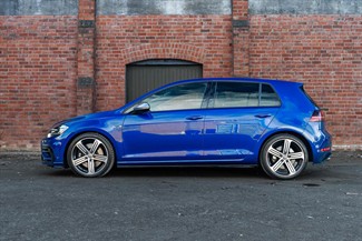 2017 Volkswagen Golf - Thumbnail