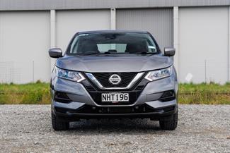 2021 Nissan Qashqai - Thumbnail