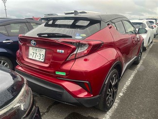 2019 Toyota C-HR - Thumbnail