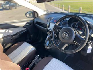 2013 Mazda Demio - Thumbnail