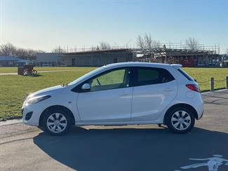 2013 Mazda Demio - Thumbnail