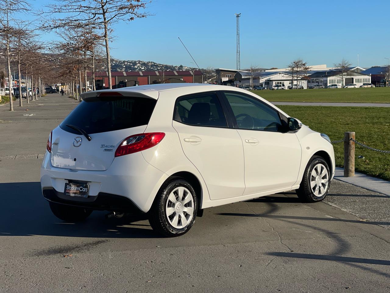2013 Mazda Demio