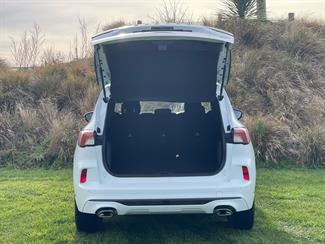 2023 Ford Escape - Thumbnail
