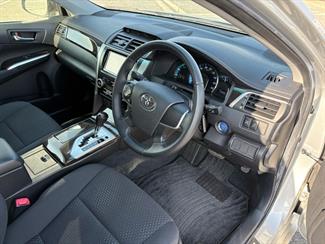 2012 Toyota Camry - Thumbnail