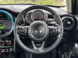 2018 Mini Cooper - Thumbnail