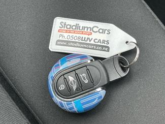 2018 Mini Cooper - Thumbnail