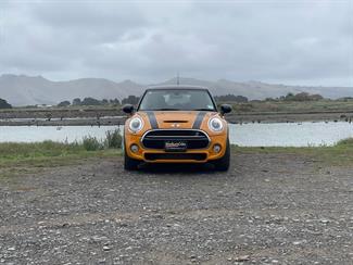 2018 Mini Cooper - Thumbnail