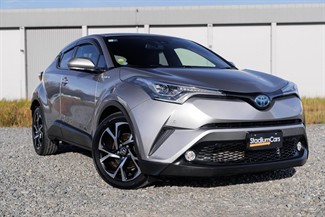 2017 Toyota C-HR - Thumbnail