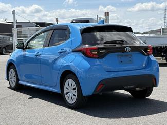 2020 Toyota Yaris - Thumbnail