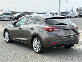 2014 Mazda Axela - Thumbnail