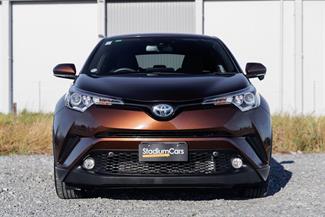 2017 Toyota C-HR - Thumbnail