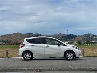 2017 Nissan Note - Thumbnail