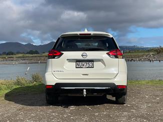 2021 Nissan X-Trail - Thumbnail