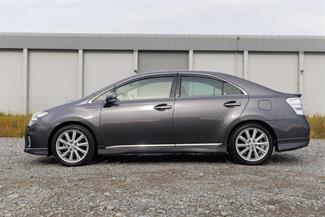 2013 Toyota SAI - Thumbnail