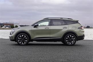 2024 Kia Sportage - Thumbnail