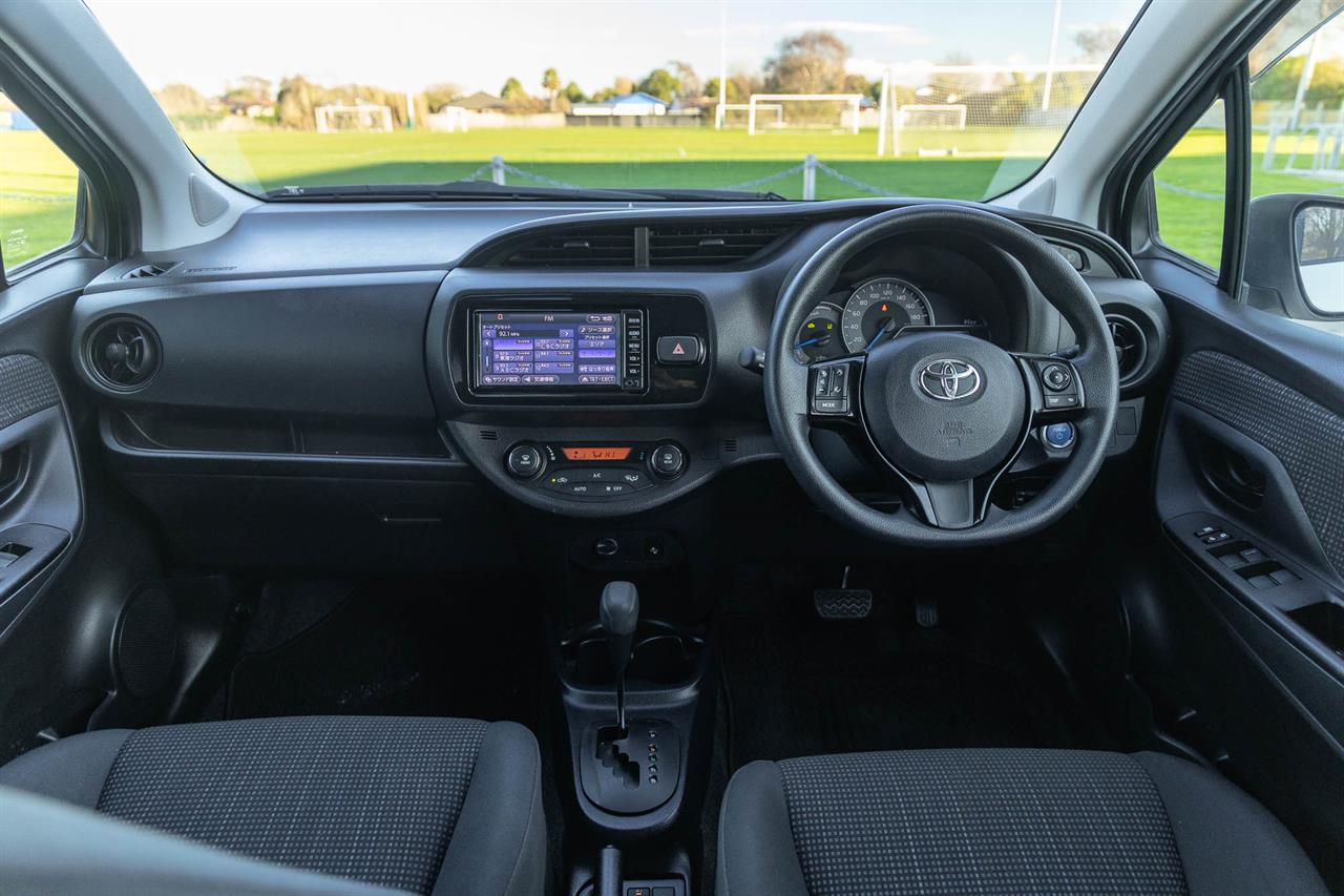 2017 Toyota Vitz