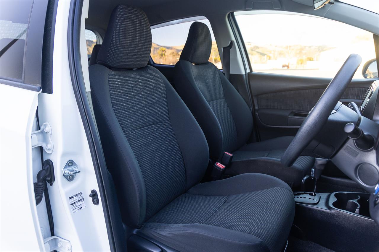 2017 Toyota Vitz