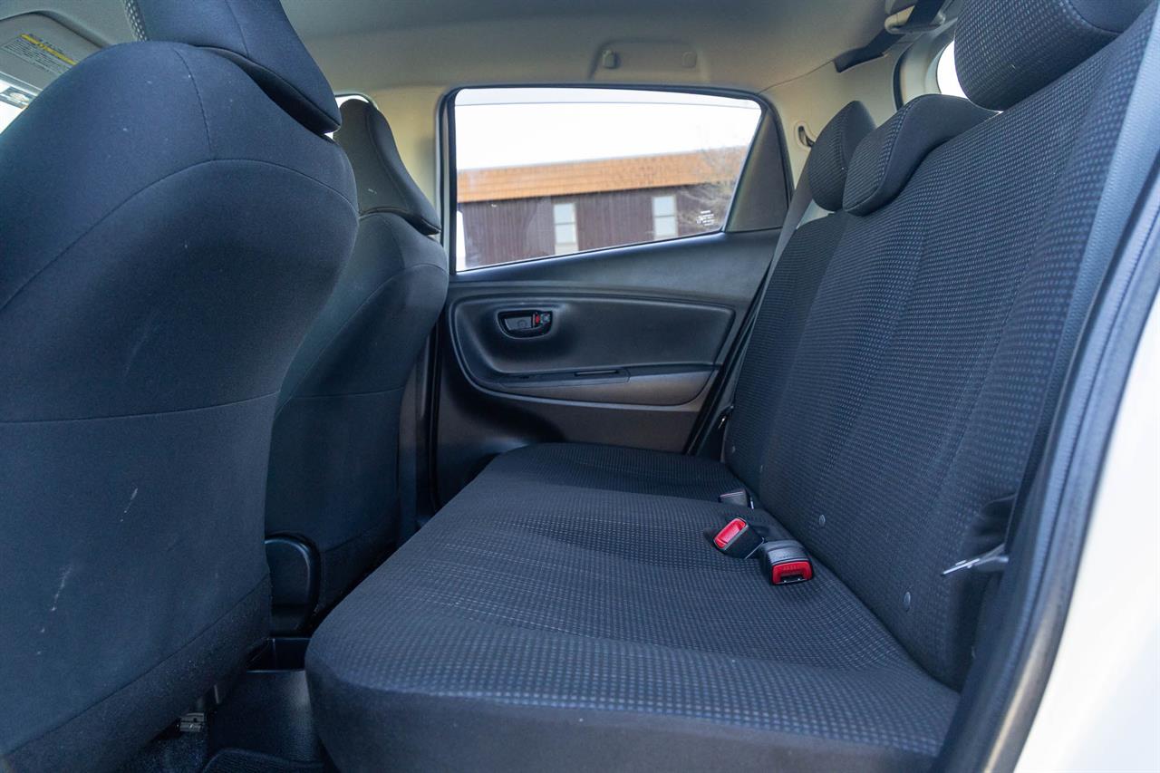 2017 Toyota Vitz