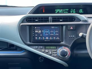 2013 Toyota AQUA - Thumbnail