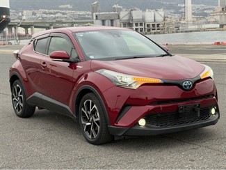 2017 Toyota C-HR - Thumbnail
