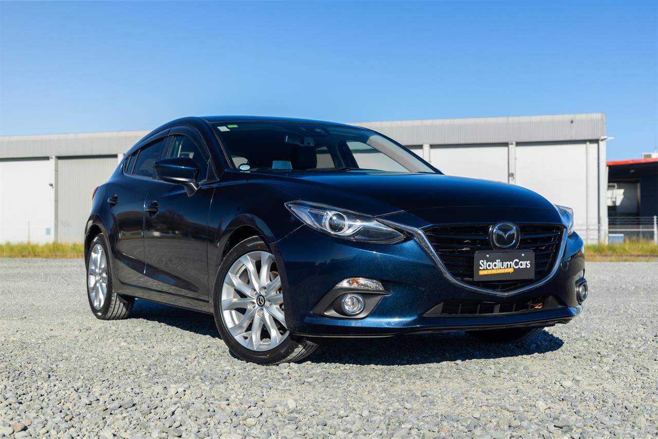 2014 Mazda Axela