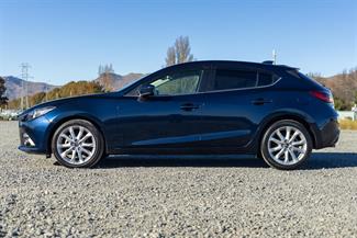 2014 Mazda Axela - Thumbnail