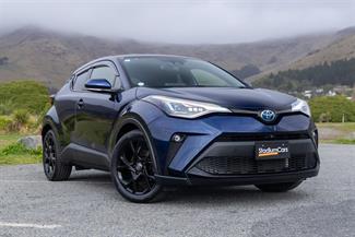 2020 Toyota C-HR - Thumbnail