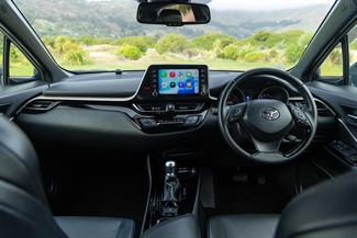 2020 Toyota C-HR - Thumbnail