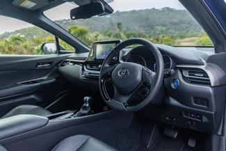 2020 Toyota C-HR - Thumbnail