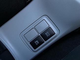2012 Toyota AQUA - Thumbnail