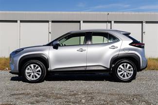 2022 Toyota Yaris Cross - Thumbnail