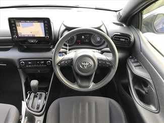 2020 Toyota Yaris - Thumbnail