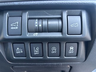 2015 Subaru Outback - Thumbnail