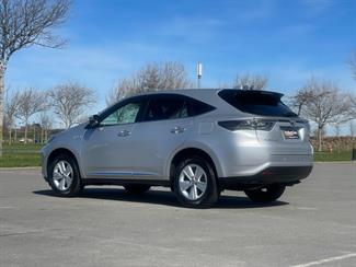 2014 Toyota Harrier - Thumbnail