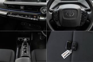 2023 Toyota Prius - Thumbnail