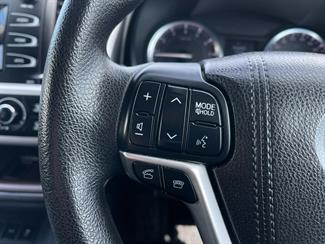 2016 Toyota Highlander - Thumbnail