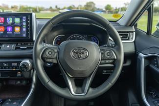 2019 Toyota RAV4 - Thumbnail