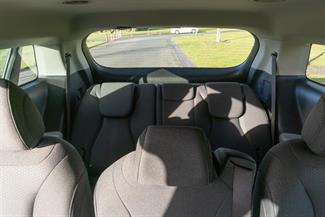 2023 Kia Carnival - Thumbnail