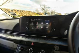 2023 Kia Carnival - Thumbnail