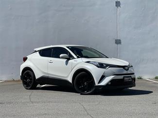 2019 Toyota C-HR - Thumbnail