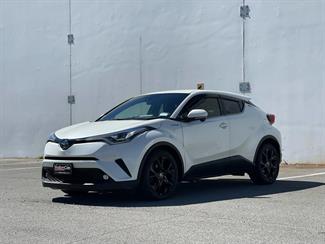 2019 Toyota C-HR - Thumbnail