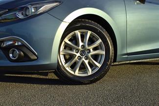 2014 Mazda Axela - Thumbnail