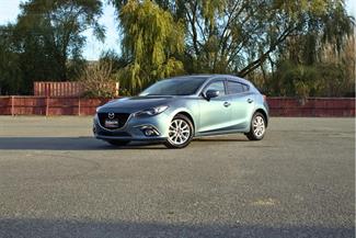 2014 Mazda Axela - Thumbnail