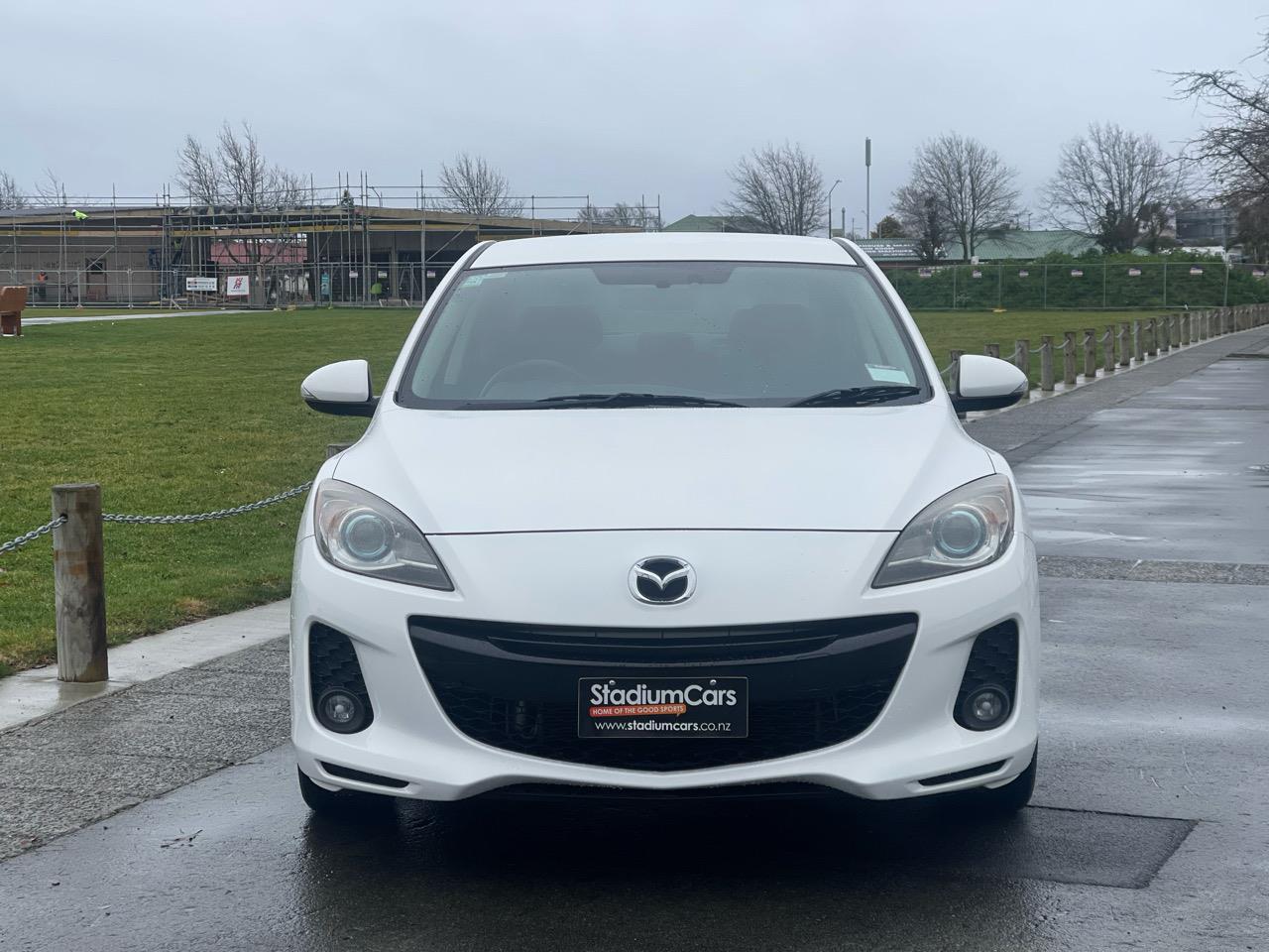 2012 Mazda Axela