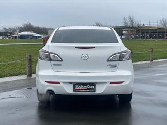 2012 Mazda Axela - Thumbnail