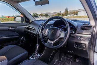 2013 Suzuki Swift - Thumbnail