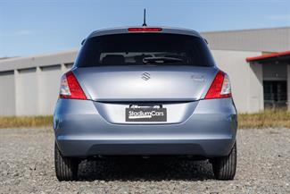 2013 Suzuki Swift - Thumbnail