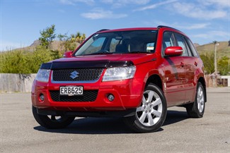 2008 Suzuki Grand Vitara - Thumbnail