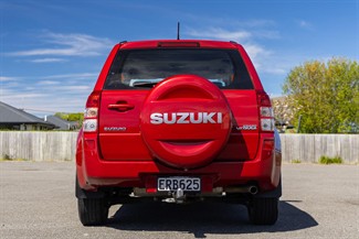 2008 Suzuki Grand Vitara - Thumbnail