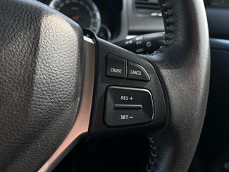 2014 Suzuki Swift - Thumbnail